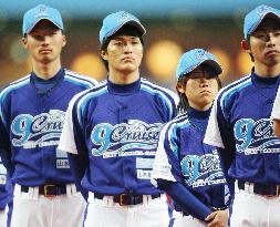 Japanese female pitcher begins her first pro baseball season