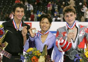 Japan's Takahashi wins Skate America