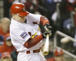 Cardinals beat Tigers to close in on World Series title