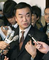 Kanagawa Gov. Matsuzawa calls for revising U.S. base plan