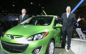 Fuel-efficient Mazda2 unveiled at L.A. Auto Show