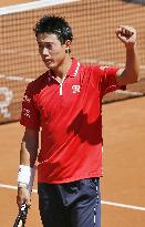 Nishikori advances to Barcelona quarterfinals