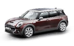 BMW Japan releases face-lifted Mini Clubman