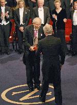 Nobel award ceremony takes place, 3 Japanese scientists honored