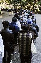 Tent village in central Tokyo draws some 400 homeless people