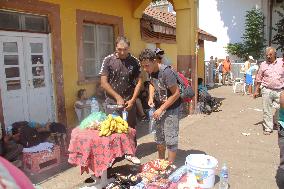 Street vendor in Macedonia town sells refugees food, water for high prices