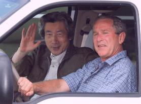 (2)Koizumi in Texas for talks with Bush