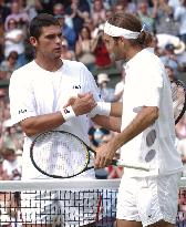 (2)Federer wins men's singles title at Wimbledon