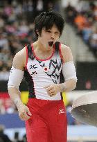 Uchimura wins 2nd straight gold at gymnastics worlds