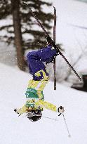 Uemura places 5th in World Cup moguls