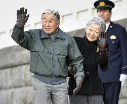 Emperor Akihito, Empress Michiko at imperial winter resort