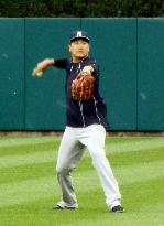 Tanaka relishes chance to challenge big-hitting Tigers