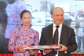 Japan, China vie for Indonesia's high-speed rail contract