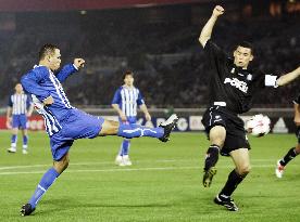 (2)FC Porto vs. Once Caldas in Toyota Cup in Yokohama