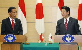 Abe, Jokowi vow to boost security, economic cooperation