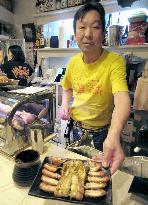 Shimbashi bistro serves hairy crabs as appetizer