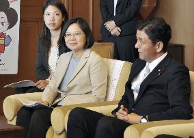 Taiwan's opposition leader visits Yamaguchi gov't office