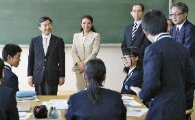 Crown prince, princess visit Fukushima school