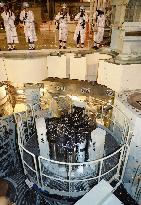 Media tour inside troubled Monju reactor