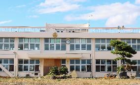 Tsunami-hit school buildings in Miyagi Pref. to be leased