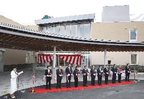 Tsunami-hit hospital to make new start in replaced building