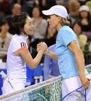 Date at exhibition tennis match with Graf, Navratilova