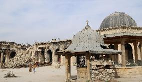 Devastation left to Syrian ancient city of Aleppo