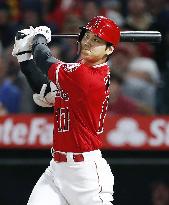 Baseball: Ohtani homers off Kikuchi