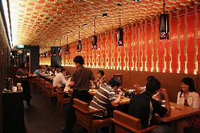 More Japanese restaurants hit Asian markets