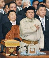 Elbegdorj sworn in as Mongolian president