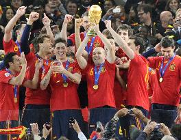 Spain beat Netherlands to win World Cup