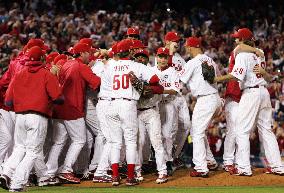 Philadelphia Phillies capture NL pennant