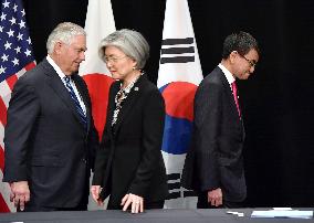 Japan, U.S., S. Korea to help states enforce sanctions on N. Korea