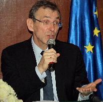 EU announces more aid for Myanmar reforms