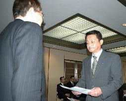 Abductee Chimura becomes regular employee of Obama city