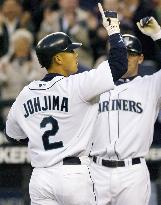 Mariners' Jojima hits season's second solo homer