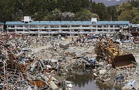 Tsunami-hit high school in Rikuzentakata