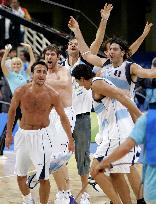 Argentina wins gold in men's basketball