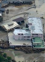 10 dead, 3 missing in northern Japan after typhoon