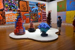 Exhibition of Japanese artist Kusama's work opens in Singapore