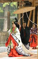 Emperor's visit to Ise Jingu shrine