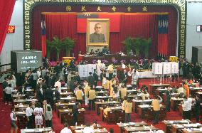 Taiwan enacts constitutional amendments