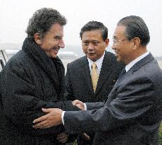French envoy arrives in N. Korea with Sarkozy's special message