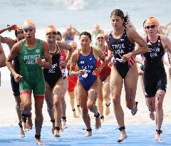 Olympics: Triathletes in action