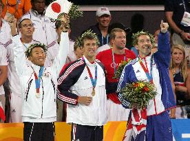 (4)Japan's Yamamoto grabs silver in men's 200-m fly