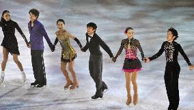 Japanese figure skaters for Vancouver Olympics at exhibition