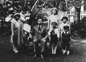 (3)Emperor Hirohito