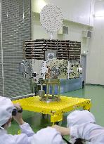 JAXA shows Mercury probe to press