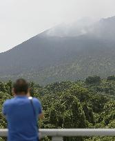 Alert level remains high for Sakurajima