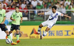 Gamba's Myojin in action during ACL q'final game vs. Jeonbuk